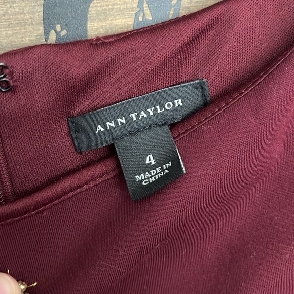Ann Taylor Burgundy Purple Beaded Bodice Sleeveless Dress Size - Picture 3 of 4